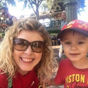 Meet your Posher, Naomi